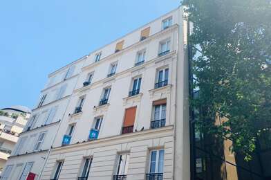 Appartement 1 pièces 825 €