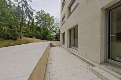 Appartement 4 pièces 2130 €