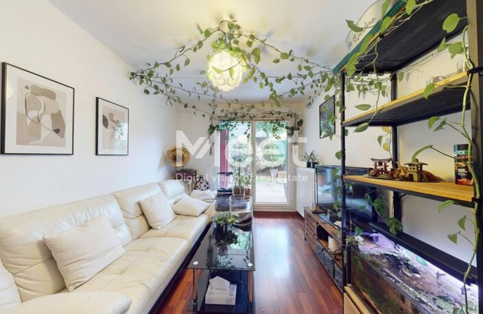 EXCLUSIVITÉ - VITRY SUR SEINE - APPARTEMENT 2 PIÈCES DE 41 M² AVEC JARDIN PRIVATIF - VENDU LOUÉ — photo 2