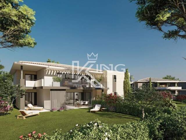Sainte Maxime, T3 neuf de 79 m² avec jardin privatif et vue mer — photo du bien