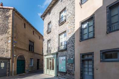 Immeuble  46000 €