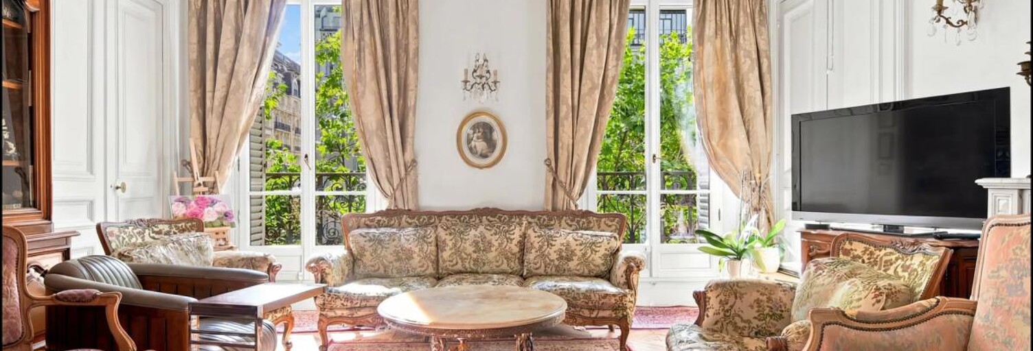 Appartement 5 Pièces 129 m² à vendre à Paris 10 (75010)