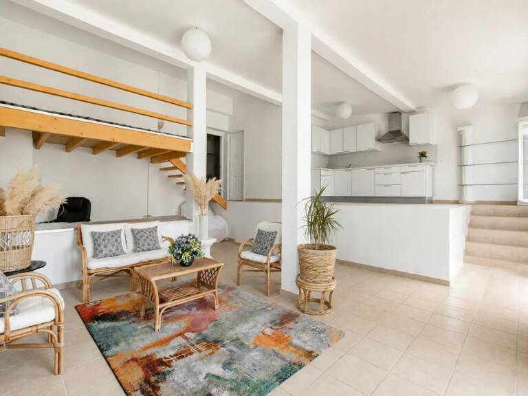 Maison de 4 pièces de 124 m² à Berre-les-Alpes — photo 1