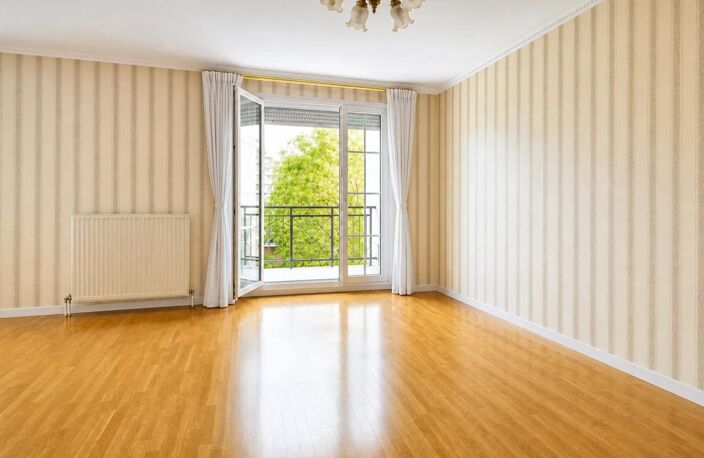 Appartement de 80 m² à Nanterre Ville — photo 2