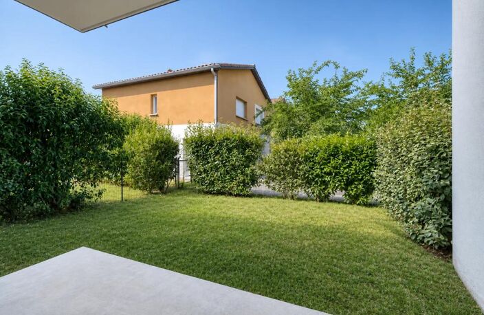 REZ DE JARDIN Appartement T2 de 42 m² à Aucamville — photo 4