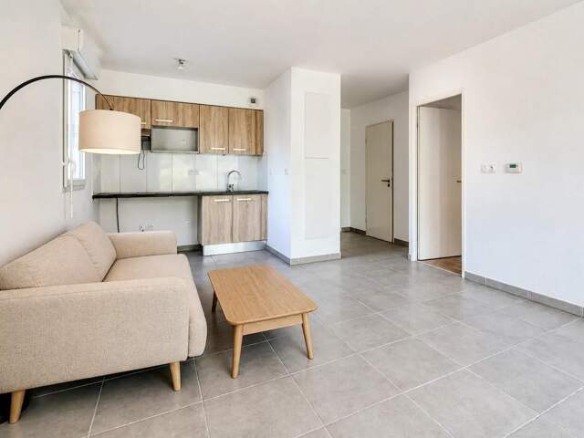 REZ DE JARDIN Appartement T2 de 42 m² à Aucamville — photo du bien