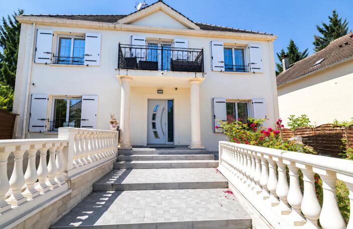 Maison de 10 pièces de 228 m² à Sarcelles — photo 3