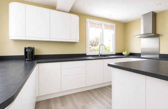 Maison familiale rénovée 4 chambres, environnement bucolique à Saint-Arnoult-en-Yvelines — photo 4