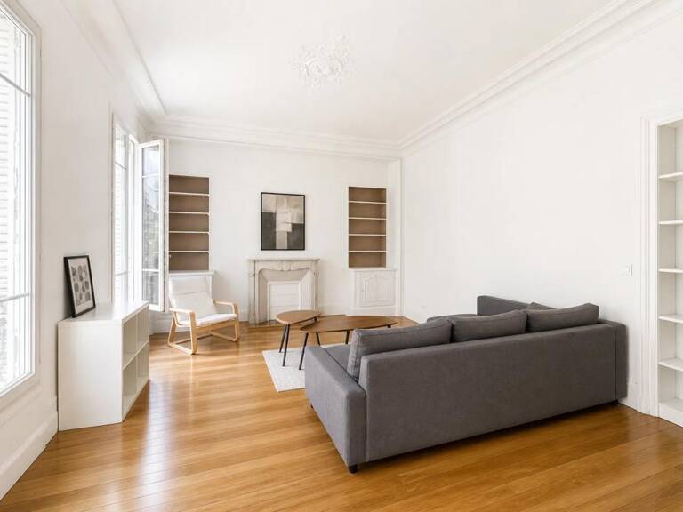 Charmant F4 type Haussmannien sans travaux ! — photo 1