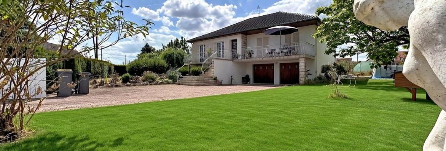 Maison 5 Pièces 149 m² à vendre à Commentry (03600)