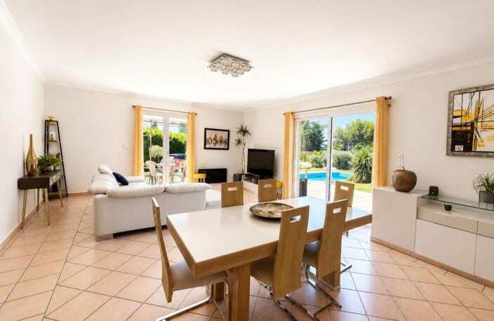 EXCLUSIVITÉ Caumont-sur-Durance – Maison de plain-pied 165m² – 6 chambres – Piscine - Jardin - Garage — photo 3