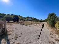 Terrain constructible et viabilsié à vendre — photo 2