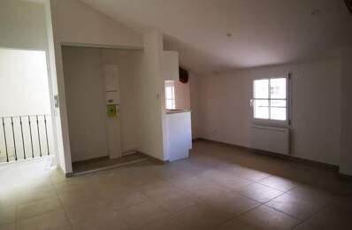 Appartement À Louer centre de Villeneuve les Avignon — photo du bien