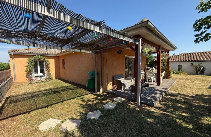 Maison de plain pied à St Clair du Rhône — photo 3