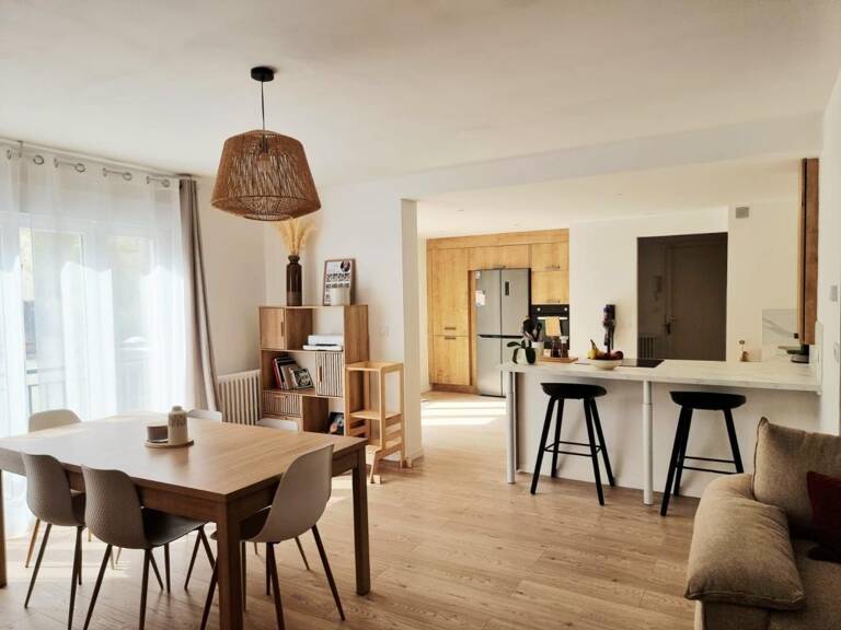 Appartement À Vendre — photo 1