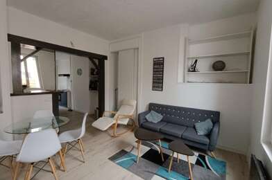 Appartement 2 pièces 560 €