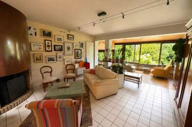 Maison 6 pièces 365750 €