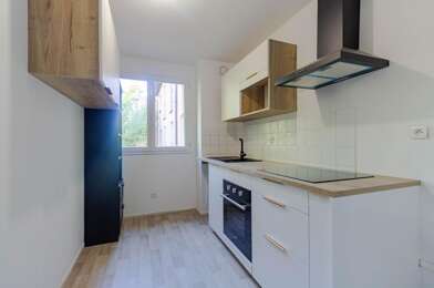 Appartement 3 pièces 790 €