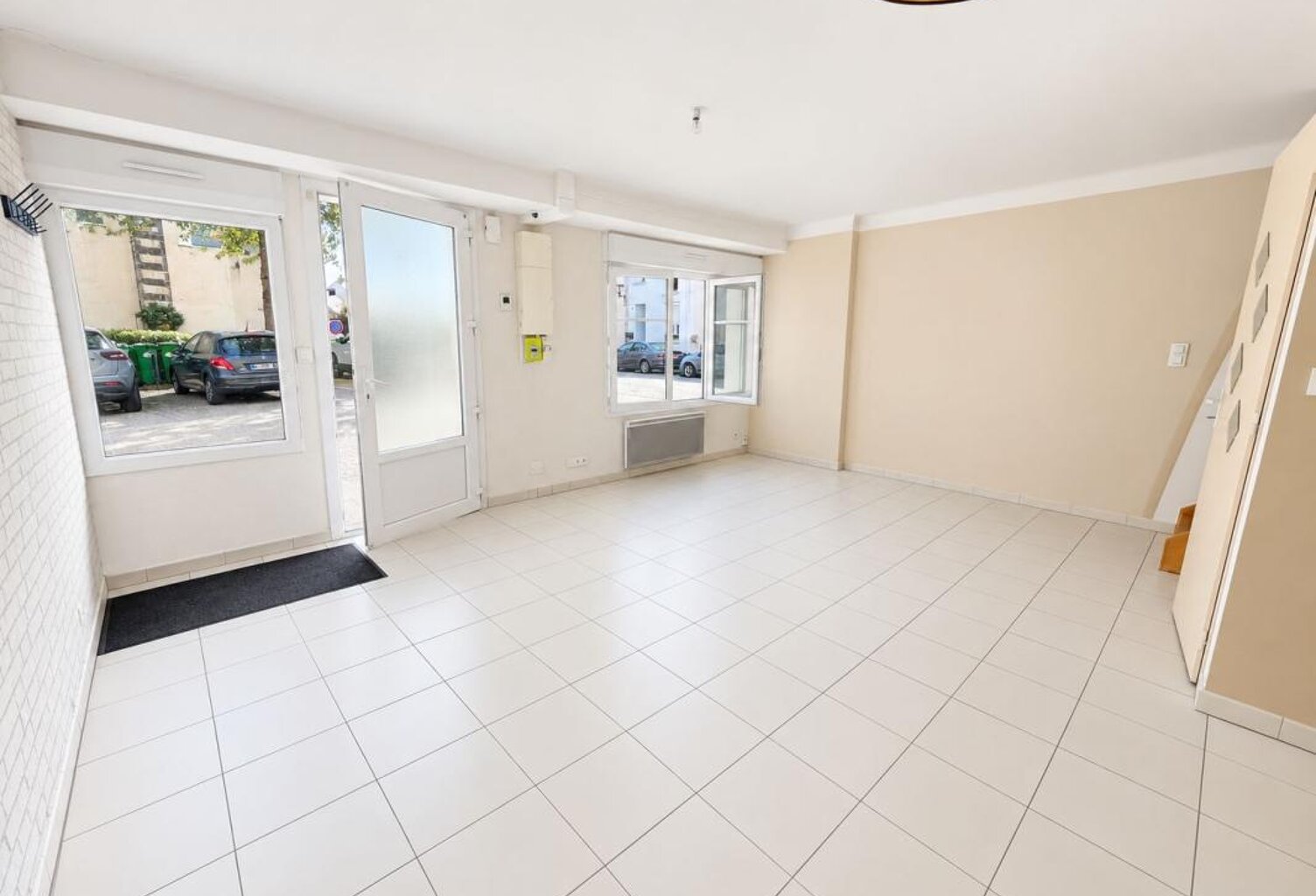 Appartement À Vendre — photo 1