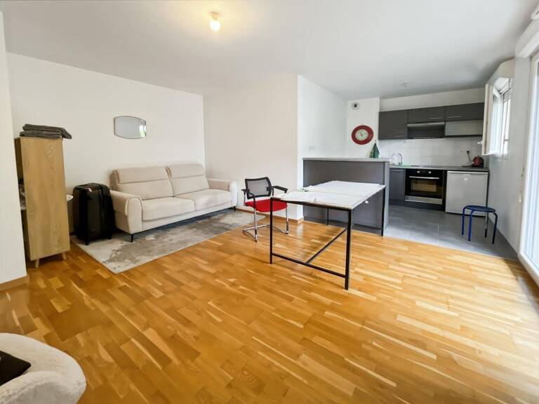 CASTANET-TOLOSAN - Appartement T2 avec 2 places de parking — photo 1