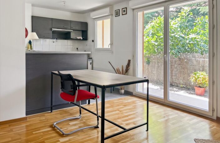 CASTANET-TOLOSAN - Appartement T2 avec 2 places de parking — photo 2