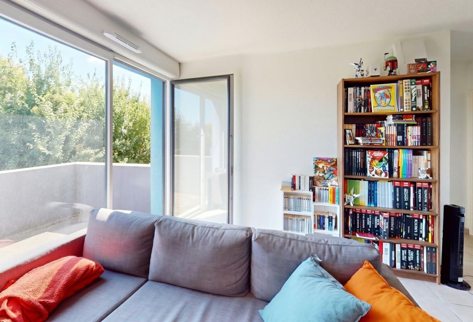 Vendu loué : T2 + parking, 6 240 €/an dès l'acte — photo 1