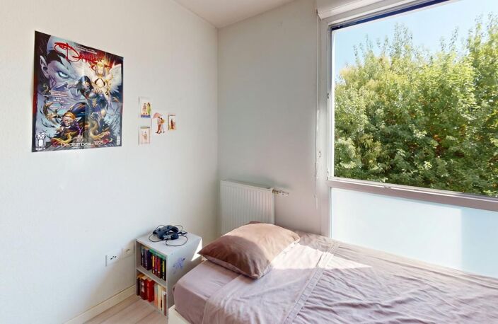 Vendu loué : T2 + parking, 6 240 €/an dès l'acte — photo 3
