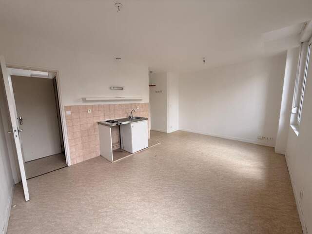 Appartement À Vendre — photo du bien