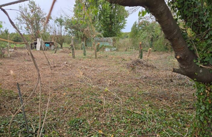 28500-Terrain constructible de 460m2 — photo 2
