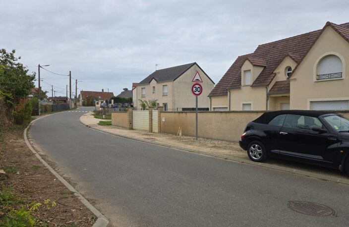 28500-Terrain constructible de 460m2 — photo 5