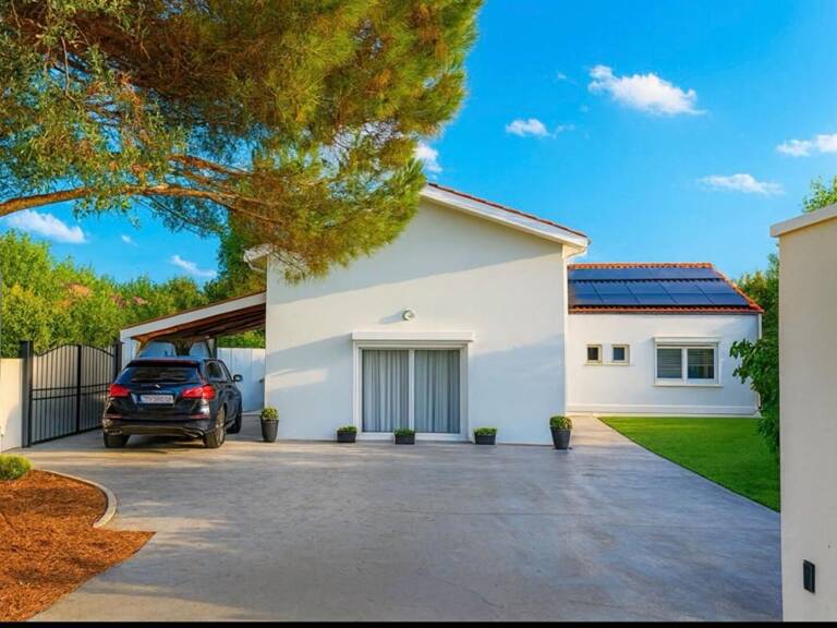 Maison Yvrac 6 pièce(s) 200 m2 — photo 1