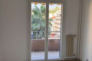 Appartement 3 pièces 258000 €