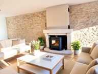 Maison en pierre dans  le bourg  d'Eymet — photo 2