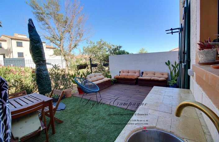 Jolie maison récente avec jardin, garage et panneaux photovoltaïques  11100 Narbonne — photo 3