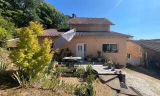 Maison 4 Pièces 142 m² à vendre à Château-l'Évêque (24460)
