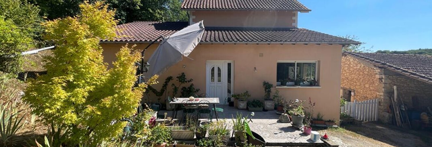 Maison 4 Pièces 142 m² à vendre à Château-l'Évêque (24460)