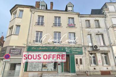 Immeuble  215000 €