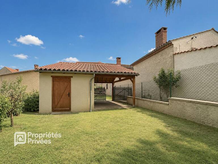 Maison de village 4 pièces avec garage, cave et terrain clos — photo 1