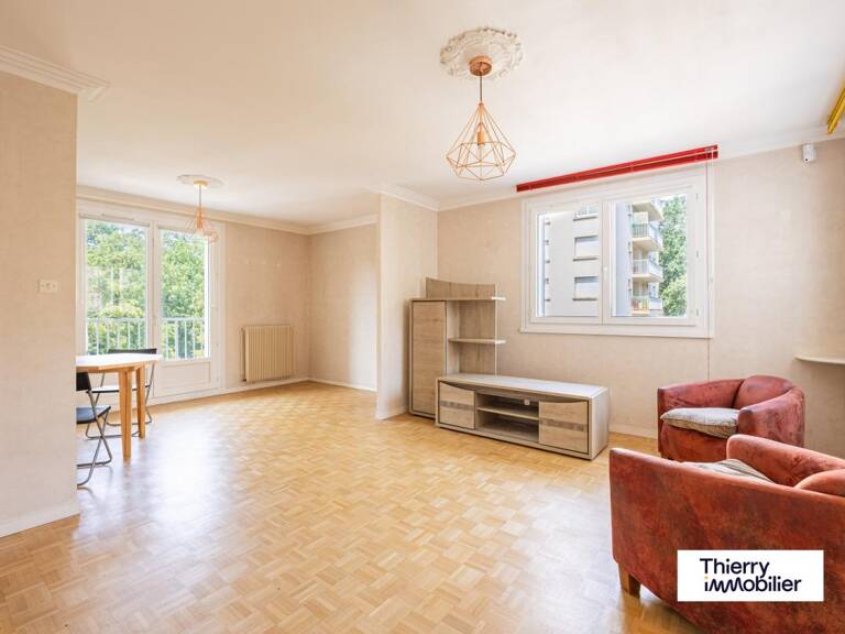 Schuman/Barberie - Bel appartement familial en très bon état — photo 1