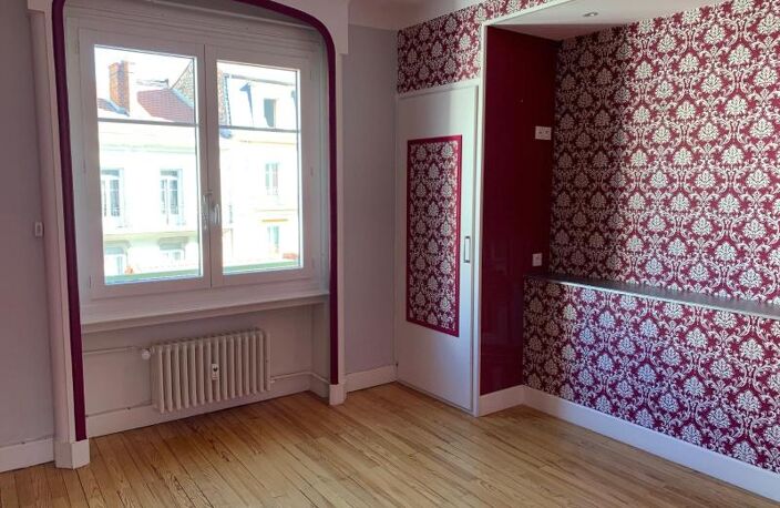 Location appartement 3 pièces 90 m² à Saint-Étienne (42000) — photo 4