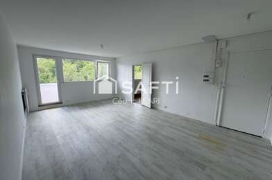 Appartement 4 pièces 145000 €