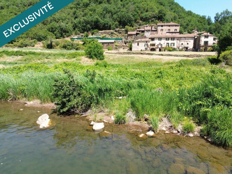 Hameau à restaurer en bord de Tarn avec 17 Ha — photo 1