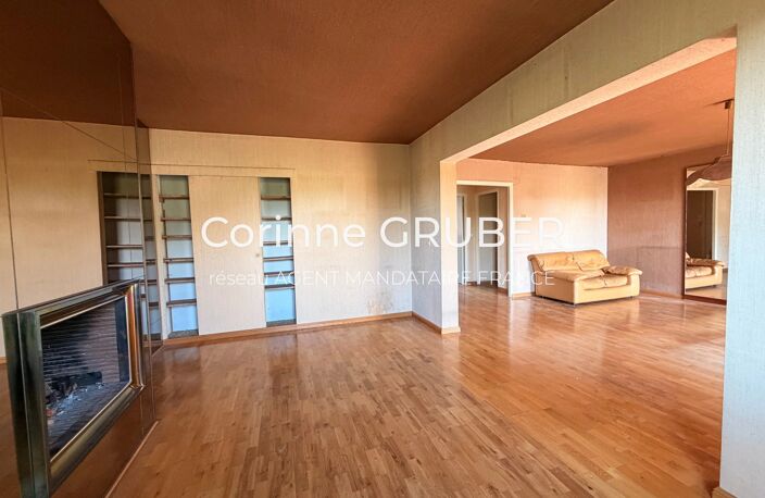 EXCLUSIVITÉ - DIGNE HYPER-CENTRE - TYPE 3 TRAVERSANT DE 96 M² — photo 4