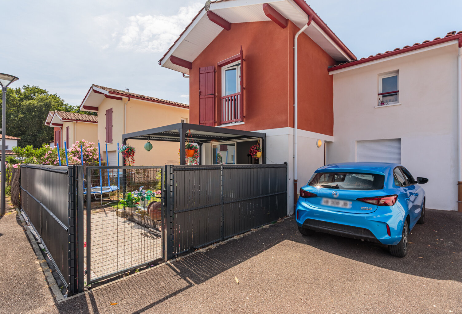 Maison T5 mitoyenne en duplex de 98m2 - Quartier calme - Bén — photo 1
