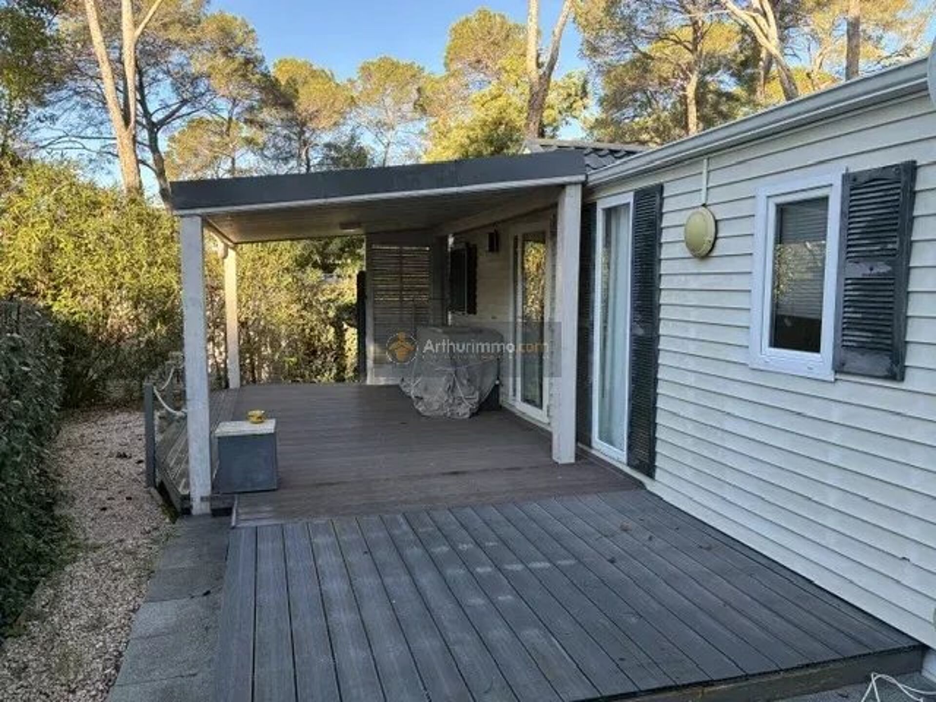 Vente Terrain 220 m2 à Fréjus · 105 000 €