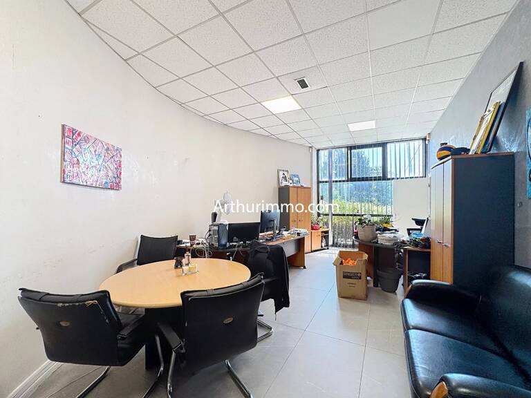 Bâtiment d'activité indépendant – Opportunité rare aux portes de Paris — photo 1