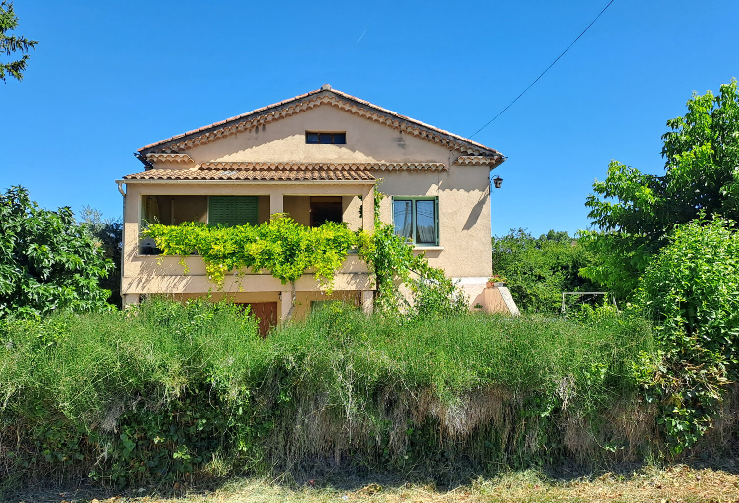 Maison de 97,5 m2 habitable sur 1630 m2 de terrain clos et a — photo 1