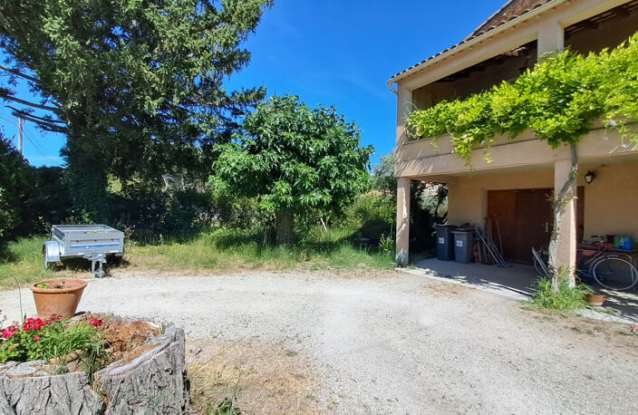 Maison de 97,5 m2 habitable sur 1630 m2 de terrain clos et a — photo 3