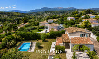 Maison 8 Pièces 200 m² à vendre à La Colle-sur-Loup (06480)