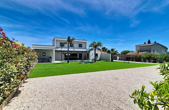 CLARENSAC -- Villa Contemporaine d'Exception Construction 202 — photo 3